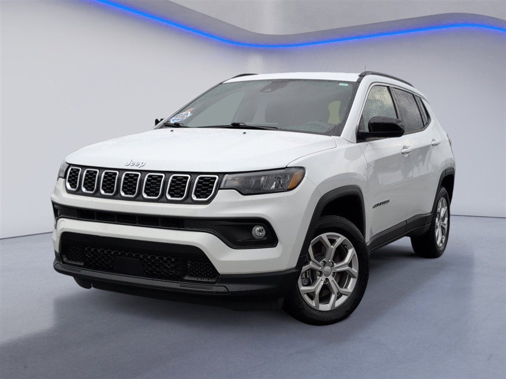 Used 2024 Bright White Clear Coat Jeep Latitude image 2