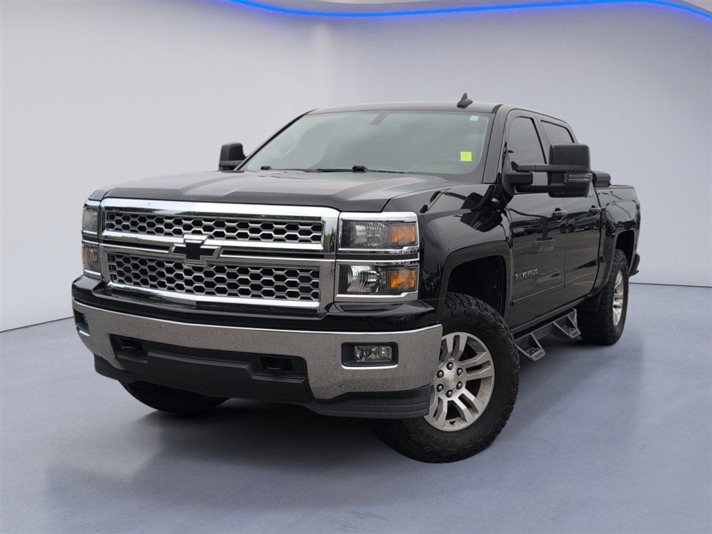 Used 2015 Black Chevrolet LT image 2