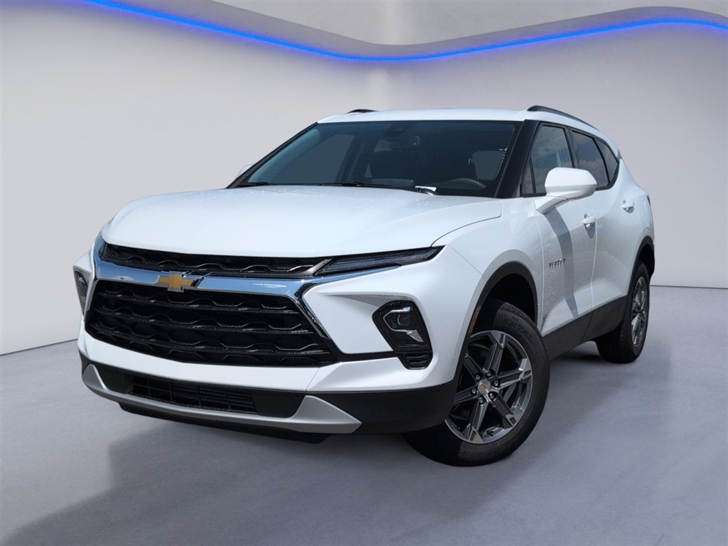 New 2026 Summit White Chevrolet LT image 2