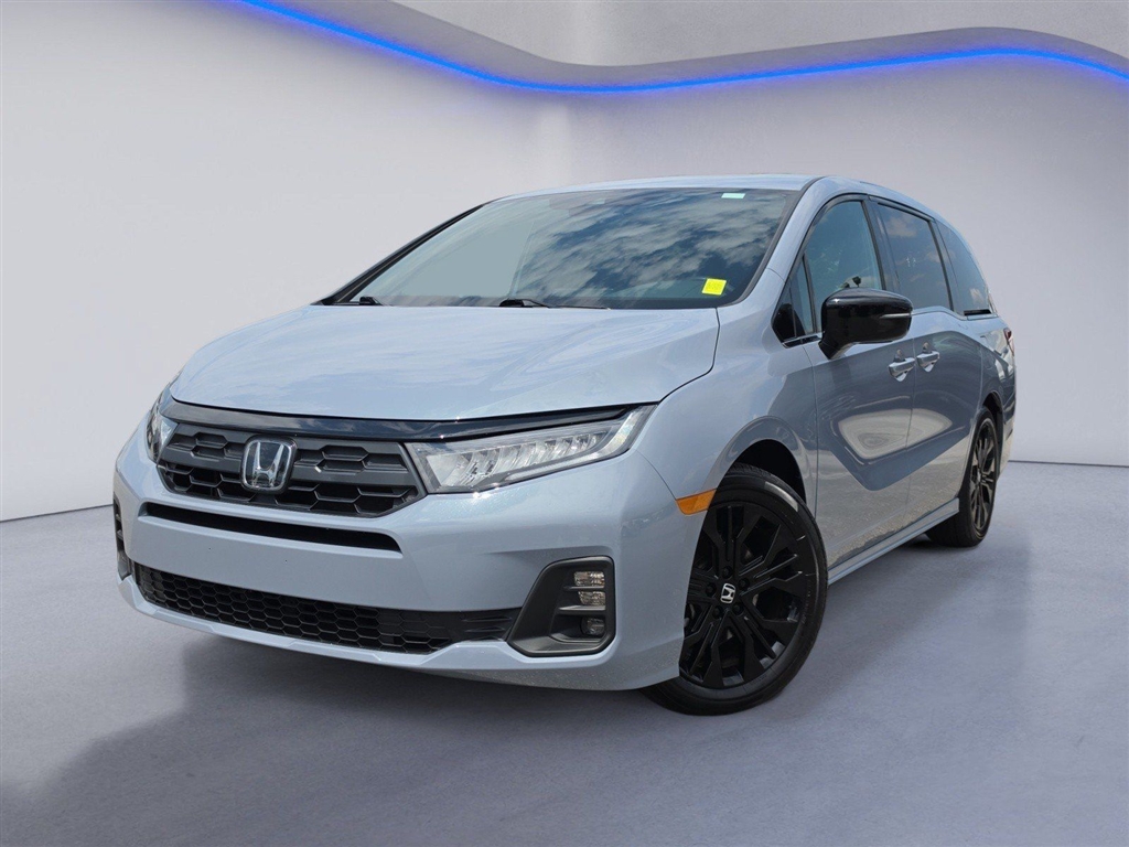 Used 2025 Sonic Gray Pearl Honda Sport-L image 2