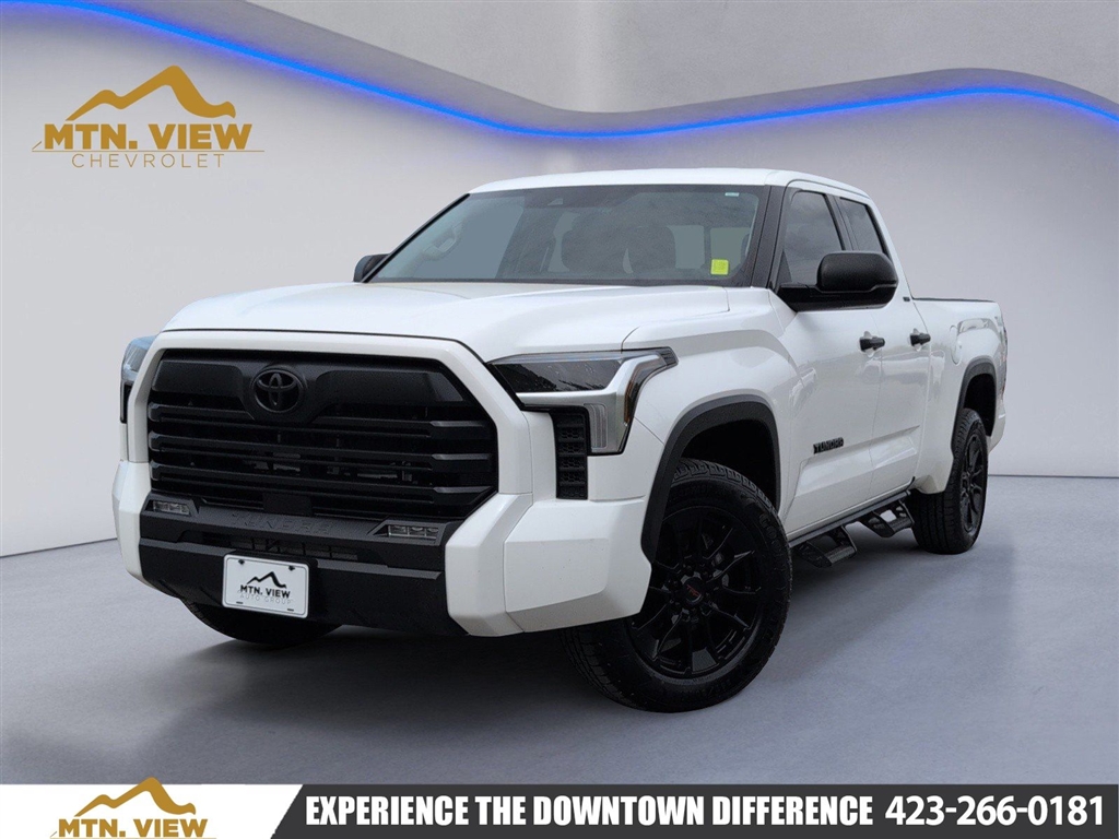 Used 2022 White Toyota SR5 image 2