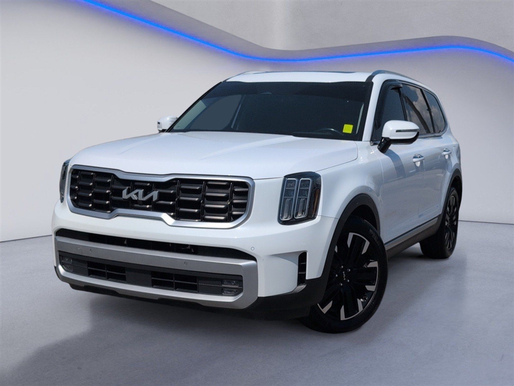 Used 2023 Glacial White Pearl Kia SX image 2