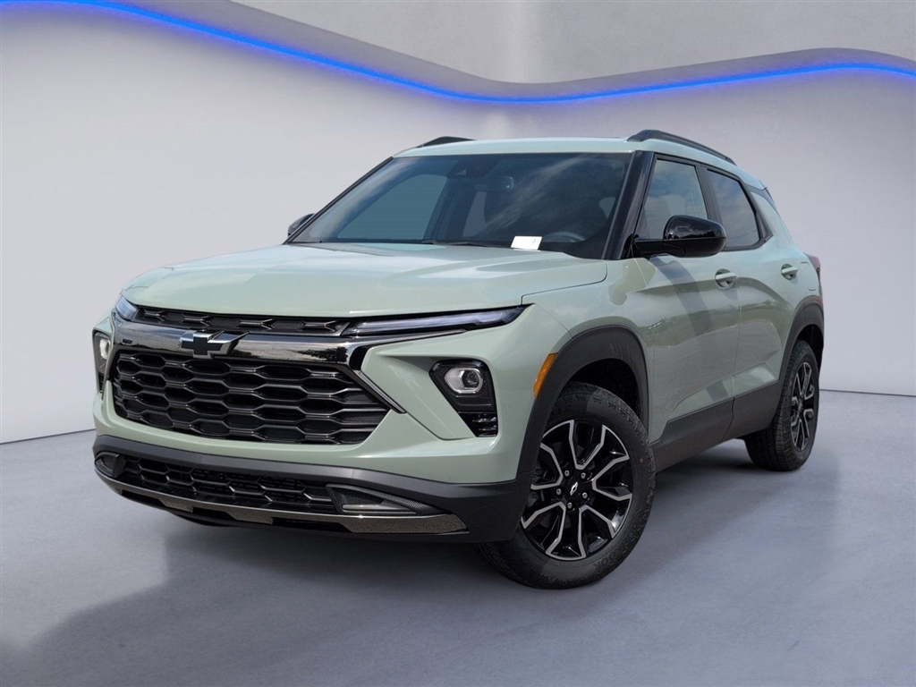 New 2026 Cacti Green Chevrolet ACTIV image 2