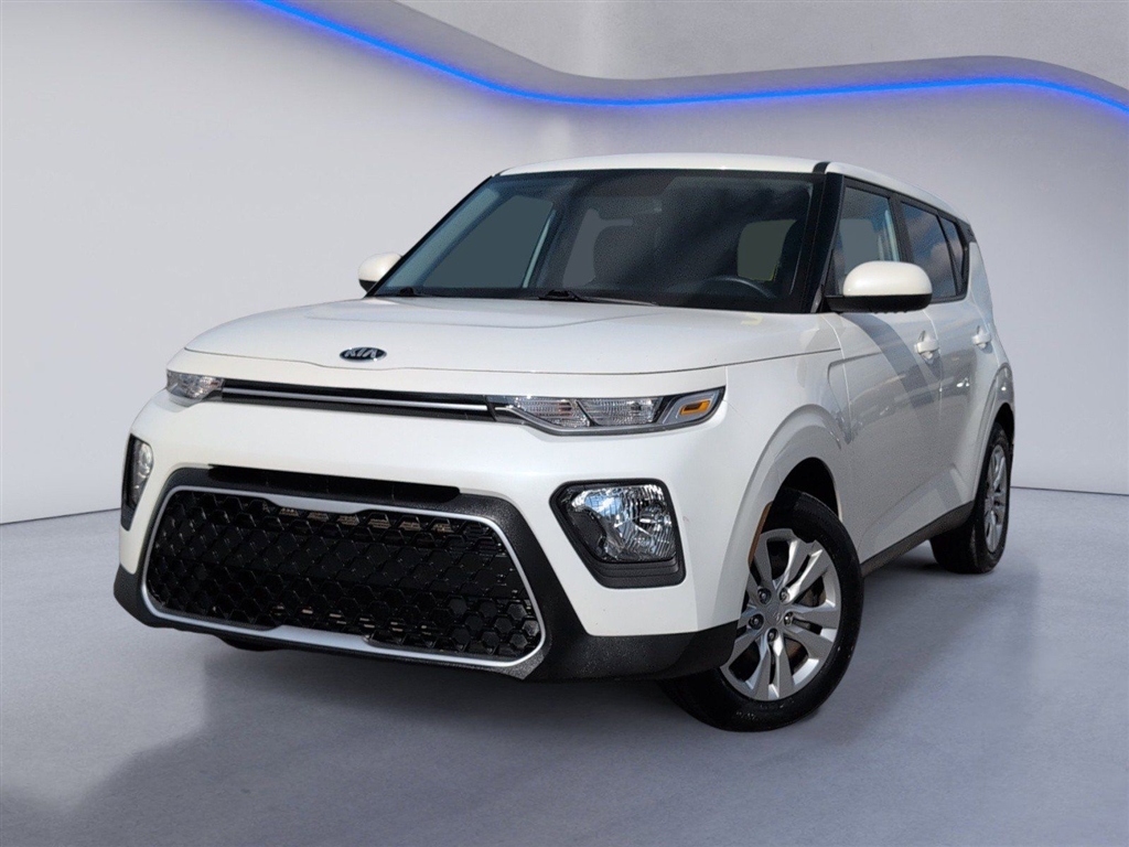 Used 2020 Snow White Pearl Kia LX image 2