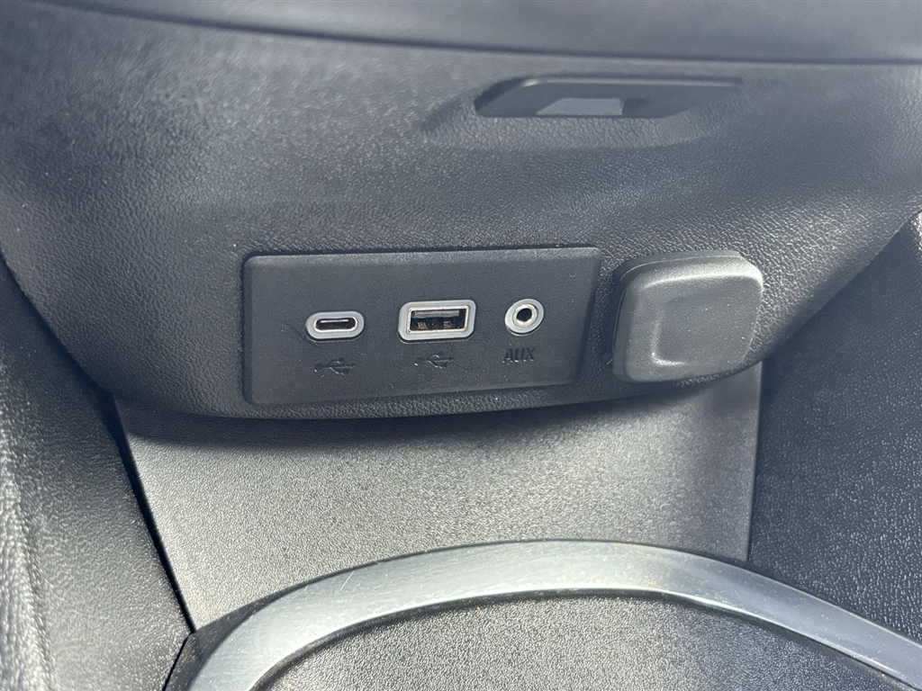 Used 2020 Mosaic Black Metallic Chevrolet LT image 30