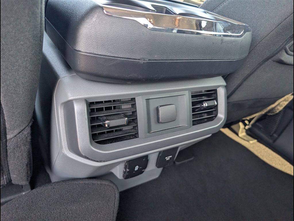 Used 2025 Carbonized Gray Ford XLT image 31