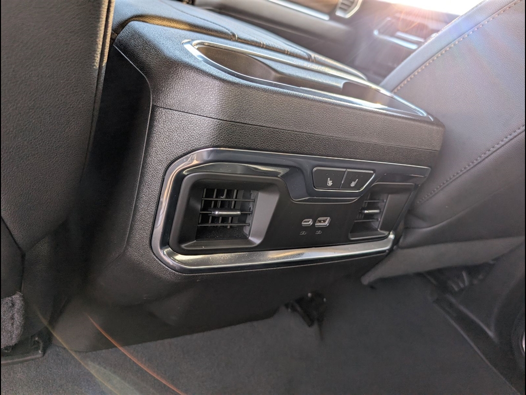 Used 2024 Sterling Gray Metallic Chevrolet High Country image 31