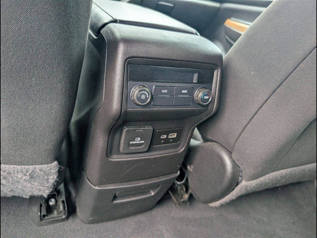Used 2020 Satin Steel Metallic GMC SLE image 31