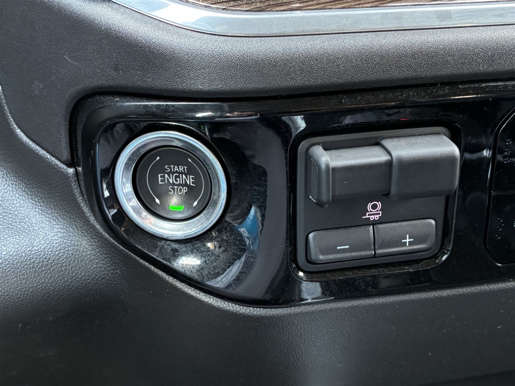 Used 2025 Cypress Gray Chevrolet LT Trail Boss image 31