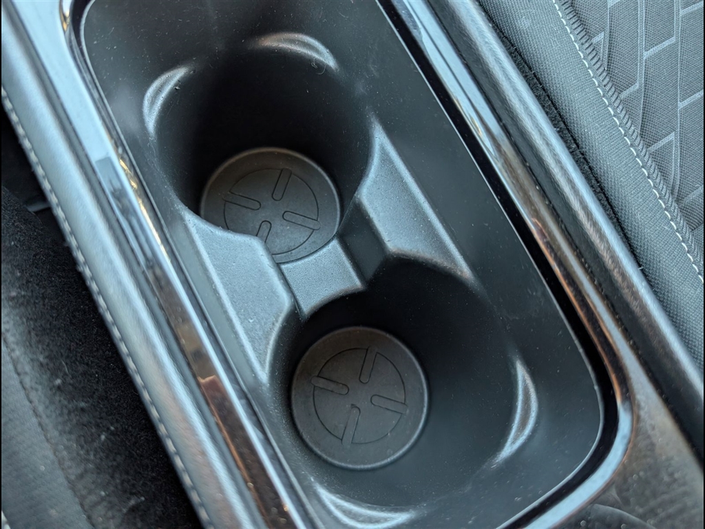 Used 2022 Scarlet Ember Tintcoat Nissan SV image 31