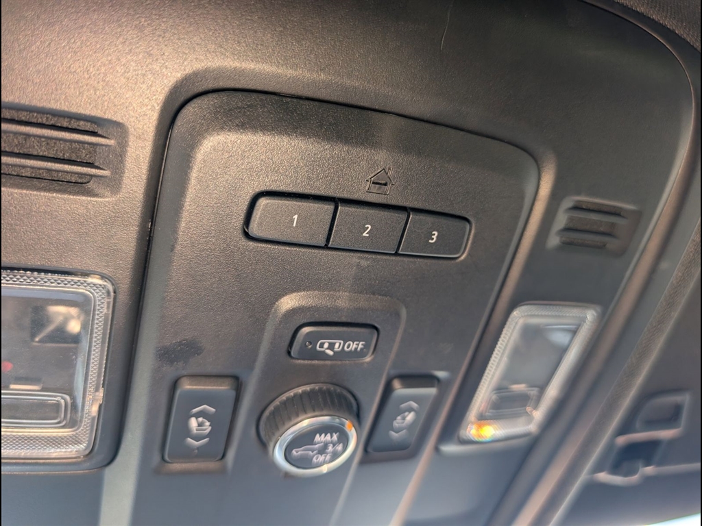 Used 2021 Shadow Gray Metallic Chevrolet Premier image 32