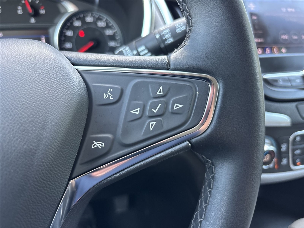 Used 2023 Sterling Gray Metallic Chevrolet LT image 32