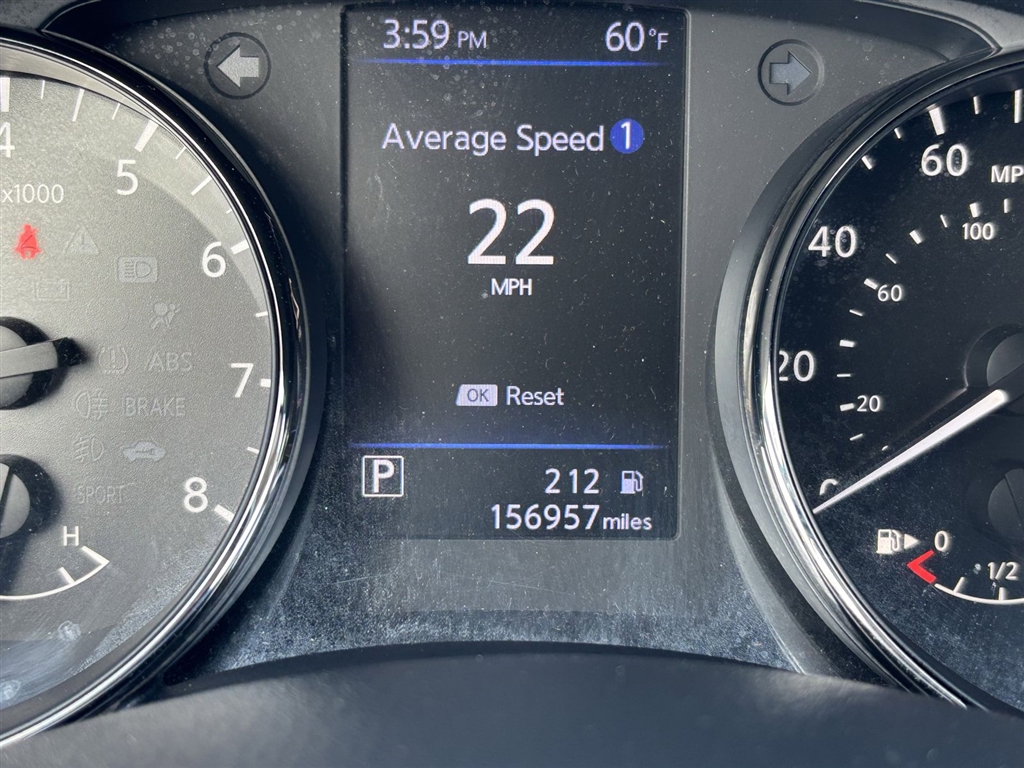 Used 2018 Brilliant Silver Nissan SL image 32