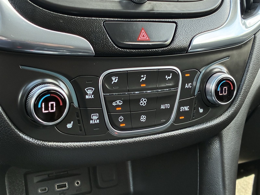Used 2020 Mosaic Black Metallic Chevrolet LT image 33