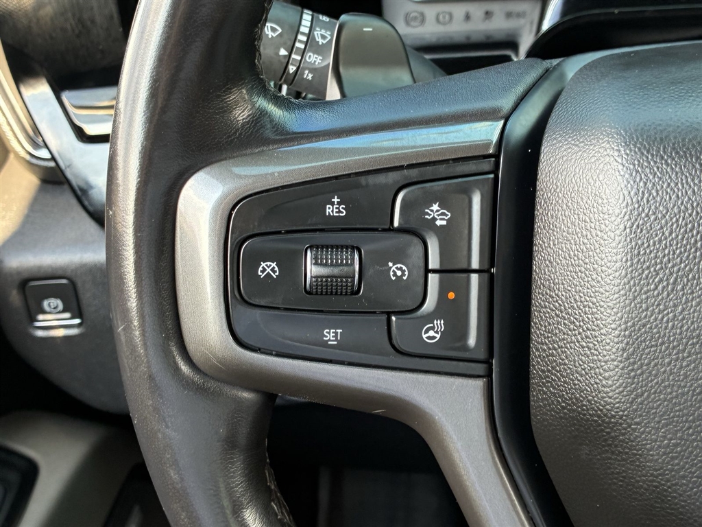 Used 2023 Black Chevrolet ZR2 image 33