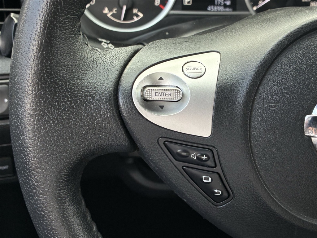 Used 2018 Gun Metallic Nissan SR image 33
