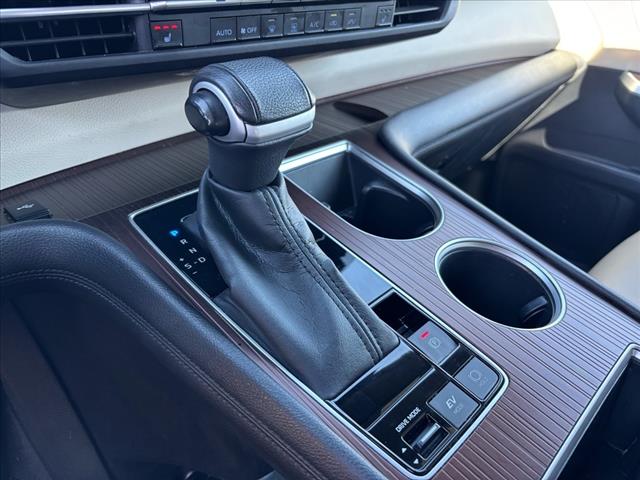2022 Toyota Sienna XLE 7-Passenger