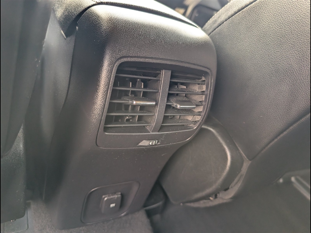 Used 2020 Agate Black Ford SEL image 34