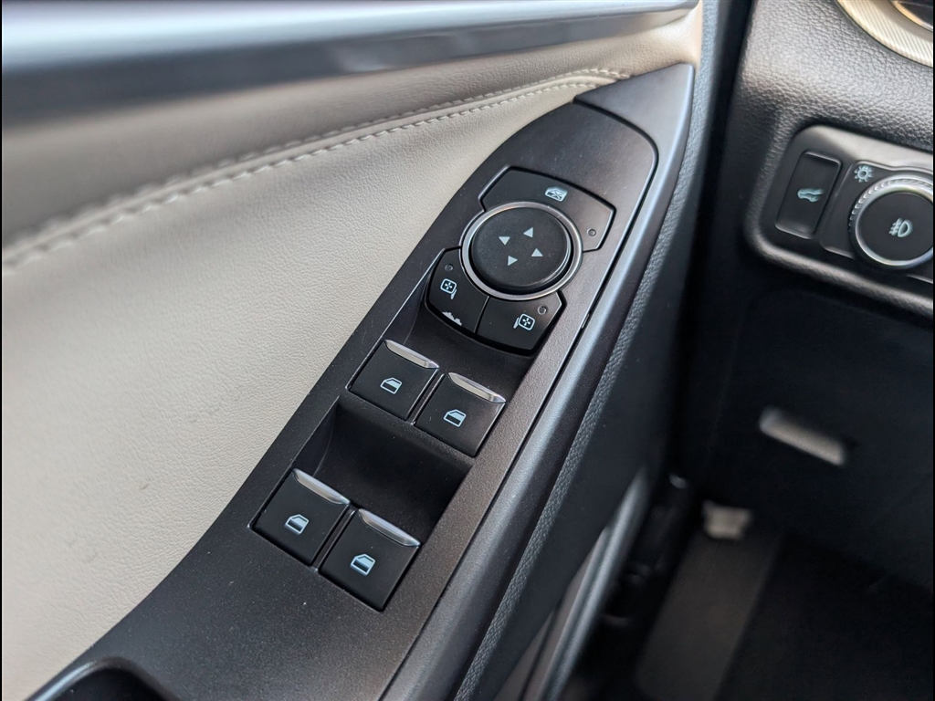 Used 2020 Agate Black Ford XLT image 34