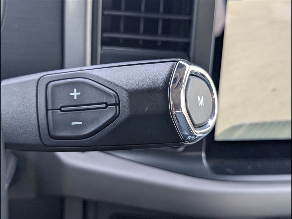 Used 2025 Carbonized Gray Ford XLT image 34