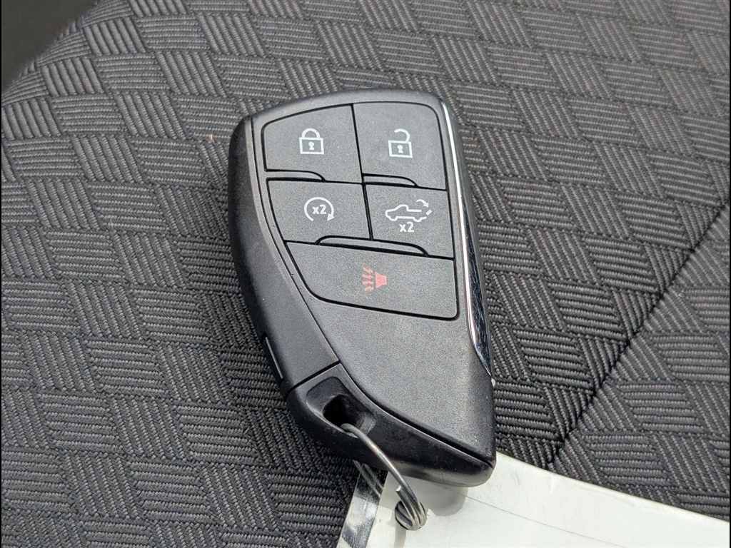 Used 2024 Thunderstorm Gray GMC SLE image 34
