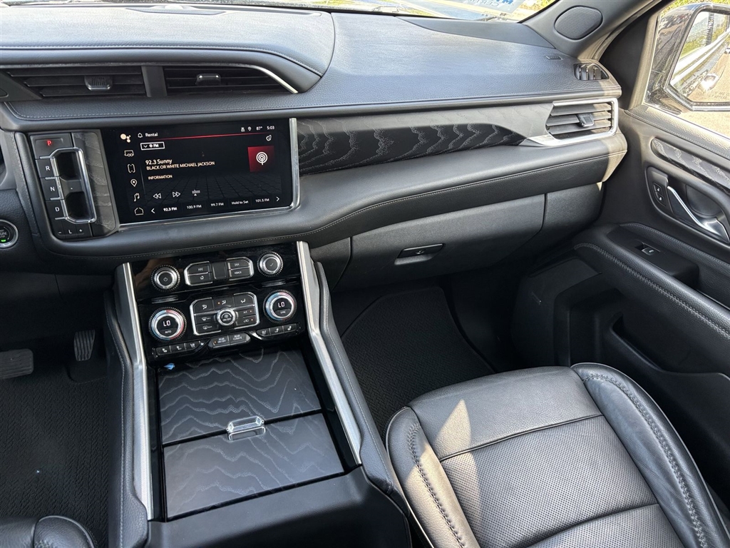 Used 2023 Midnight Blue Metallic GMC Denali image 35