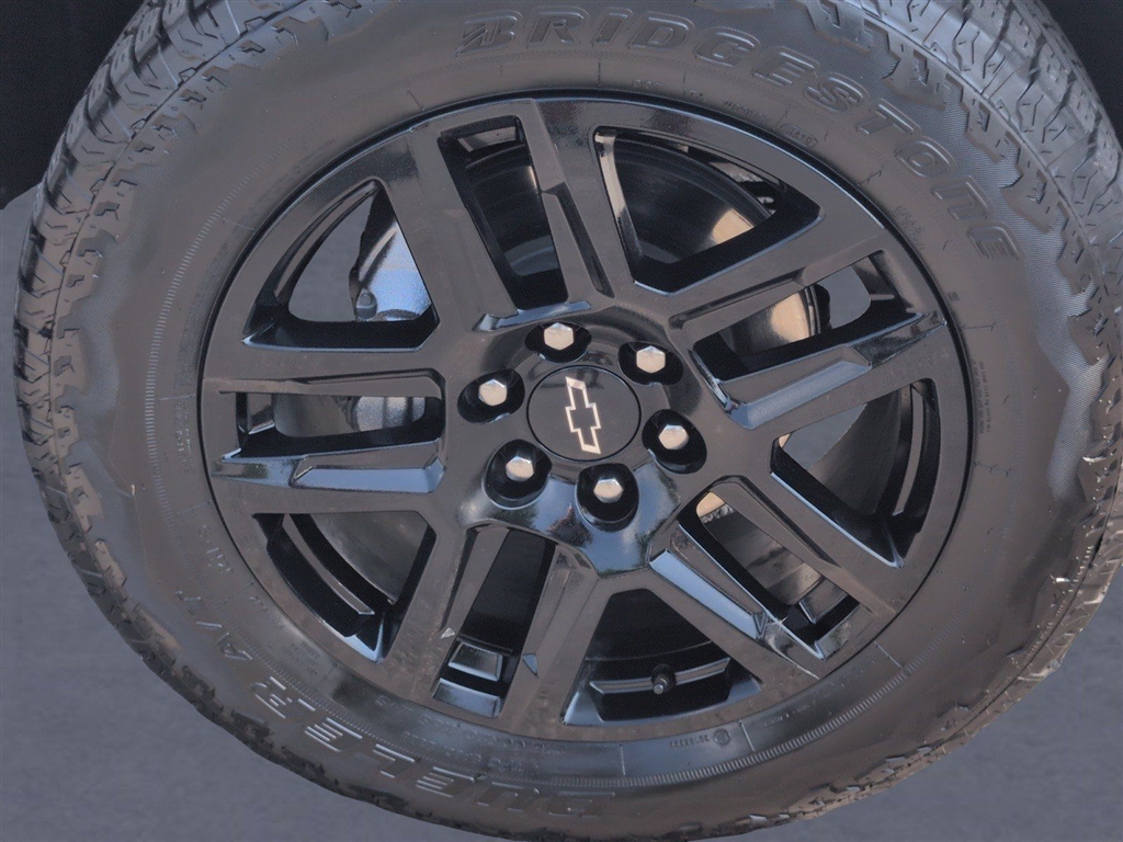 Used 2026 Sterling Gray Metallic Chevrolet LT Trail Boss image 35