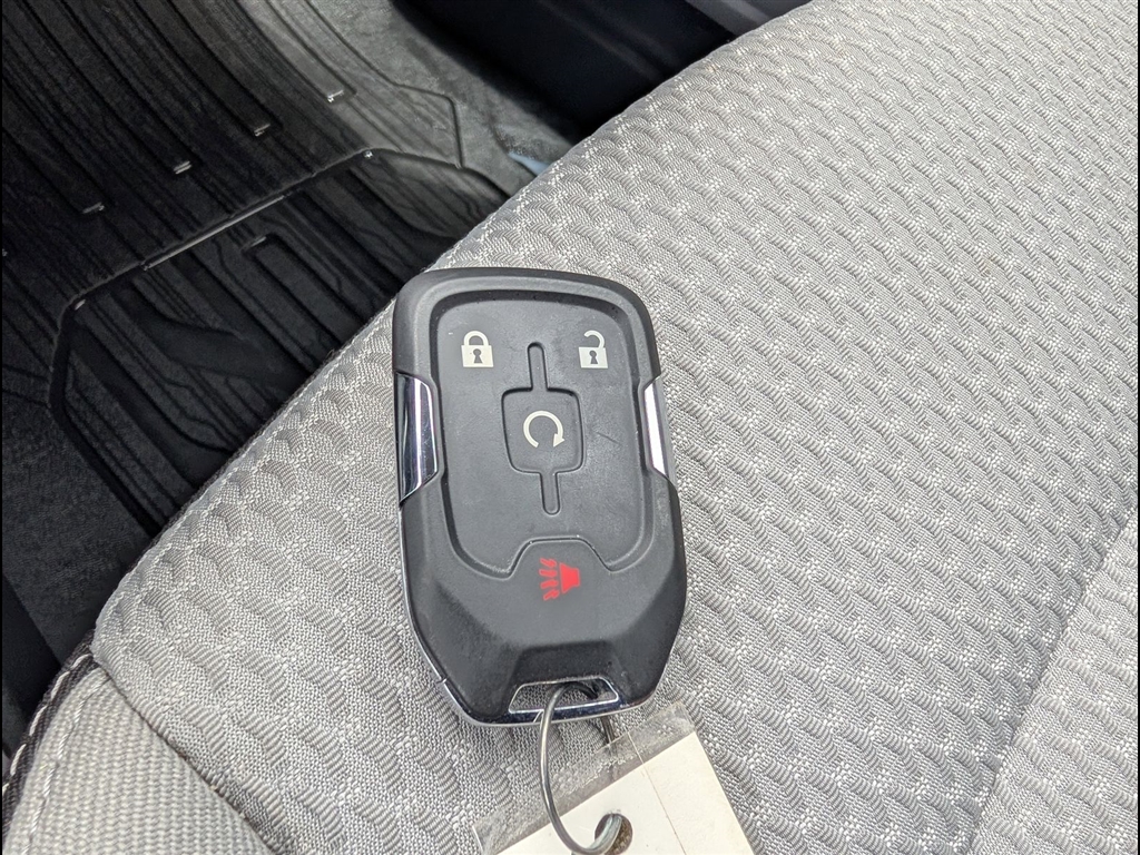 Used 2024 Riptide Blue Metallic GMC SLE image 35