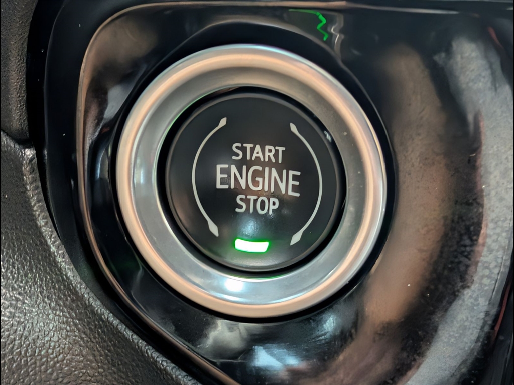 Used 2023 Sterling Metallic GMC SLT image 35