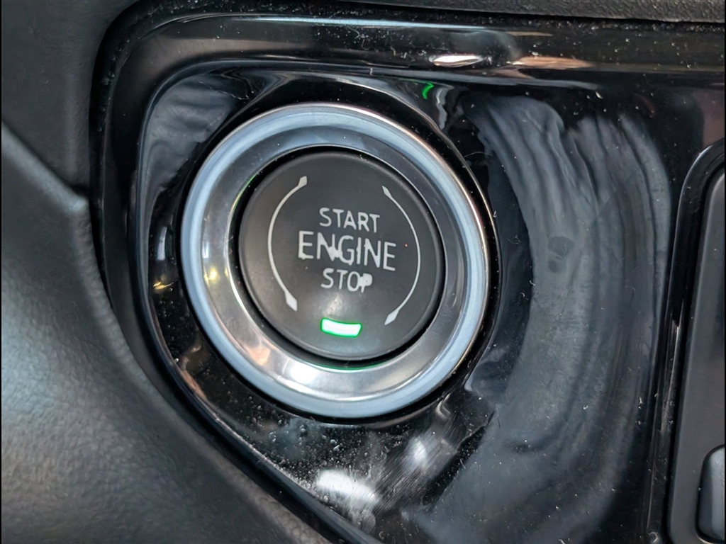 Used 2024 Sterling Gray Metallic Chevrolet High Country image 36