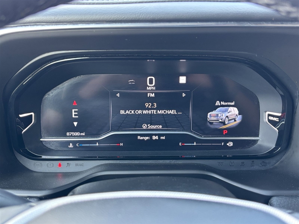 Used 2023 Midnight Blue Metallic GMC Denali image 36