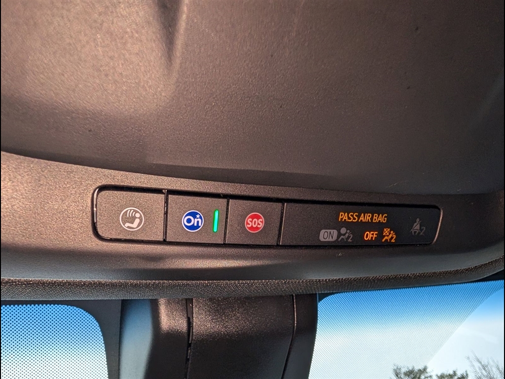 Used 2021 Satin Steel Metallic Chevrolet LT image 36