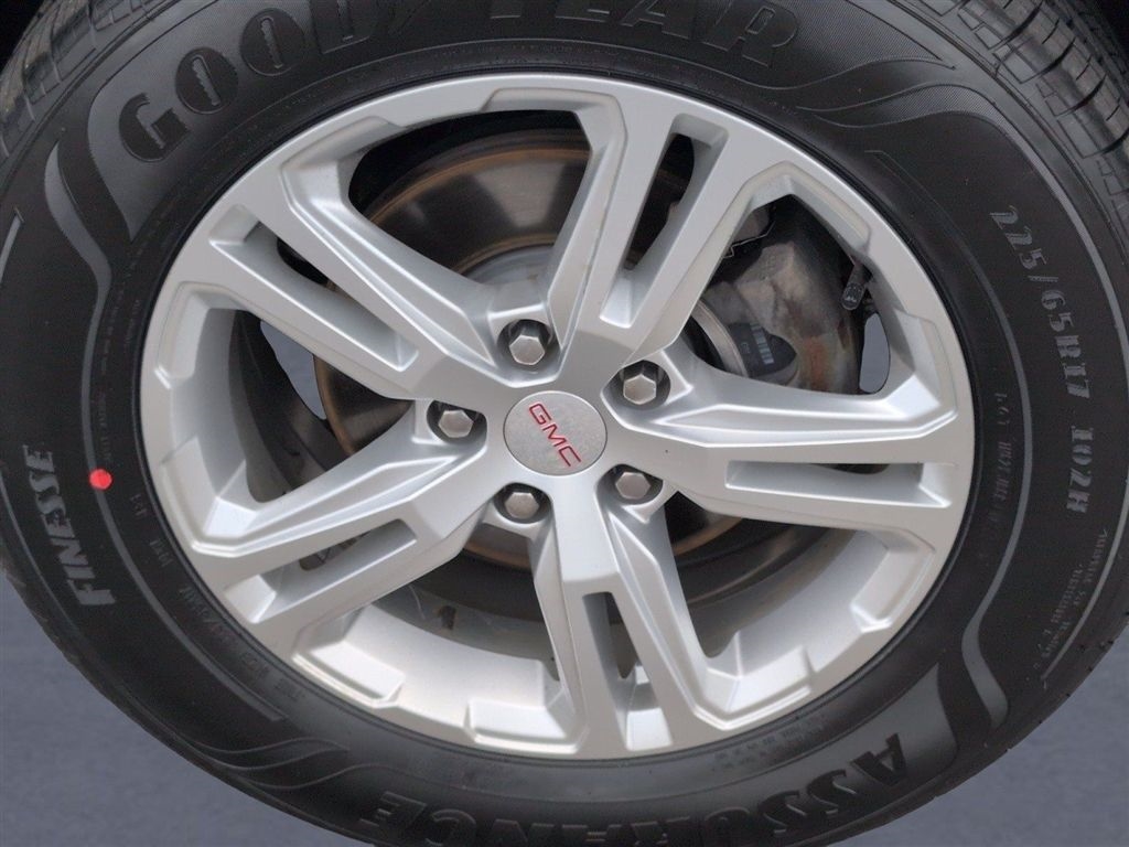 Used 2022 Ebony Twilight Metallic GMC SLE image 36