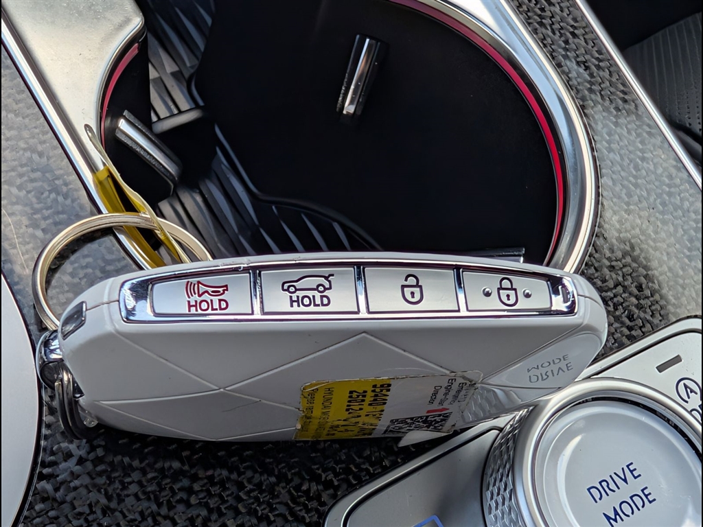 Used 2025 Uyuni White Pearl Genesis 3.5T E-SC image 36