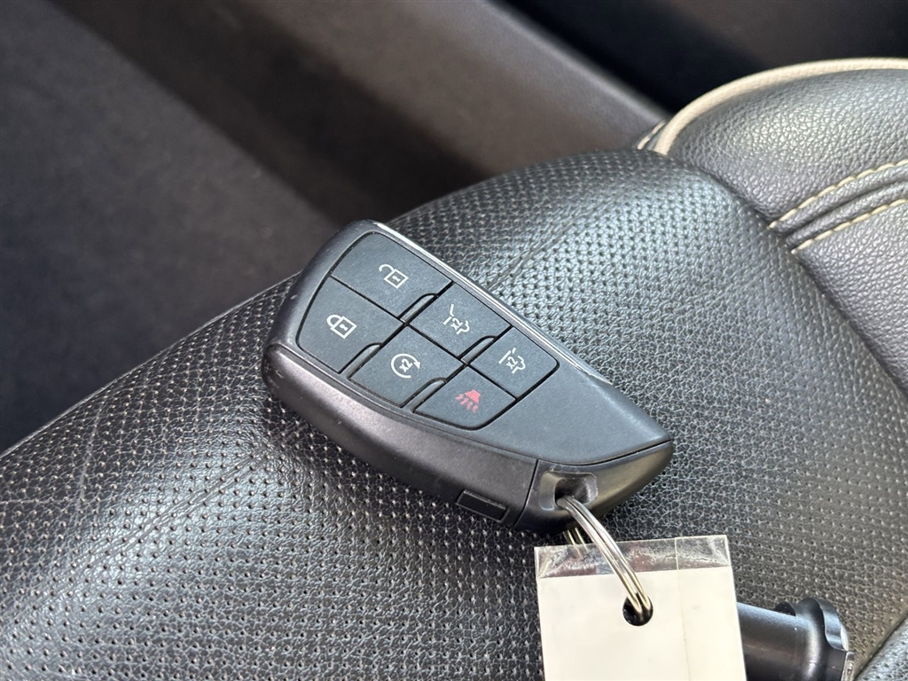 Used 2023 Summit White Chevrolet Premier image 37