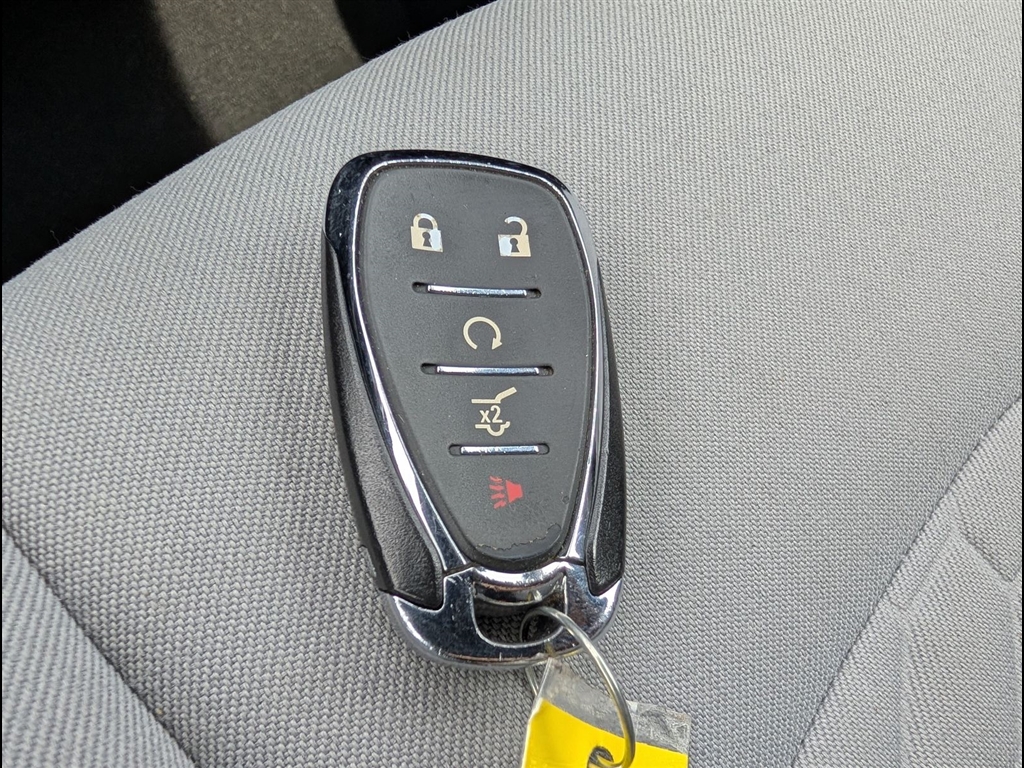 Used 2020 Silver Ice Metallic Chevrolet LT image 37