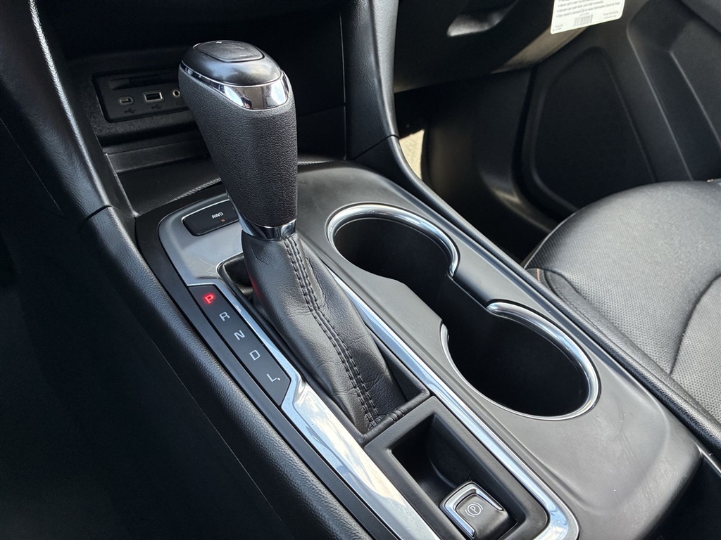 Used 2020 Mosaic Black Metallic Chevrolet LT image 37