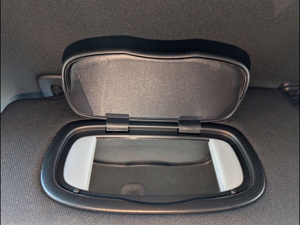 Used 2024 Bright White Clear Coat Jeep Latitude image 37