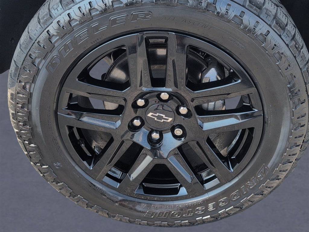 Used 2022 Glacier Blue Metallic Chevrolet LT Trail Boss image 37