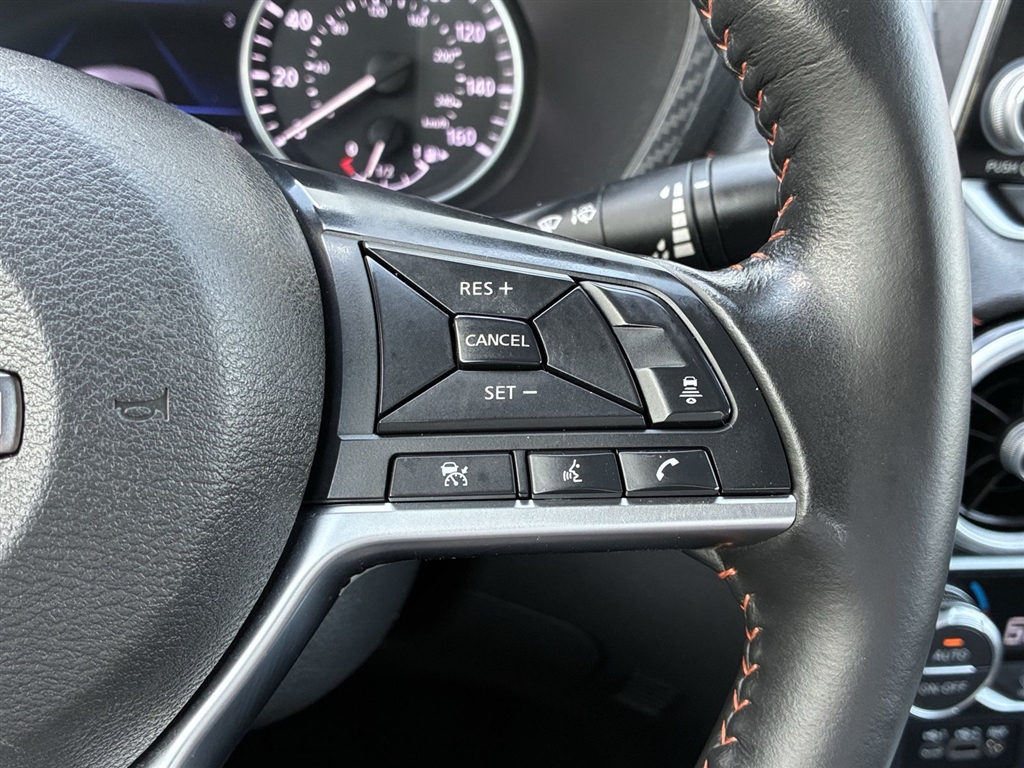 Used 2024 Atlantic Gray Metallic/Super Black Nissan SR image 37
