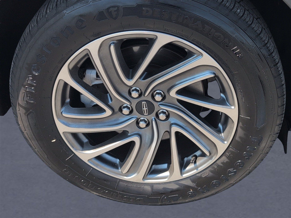 Used 2023 Silver Radiance Lincoln Standard image 37