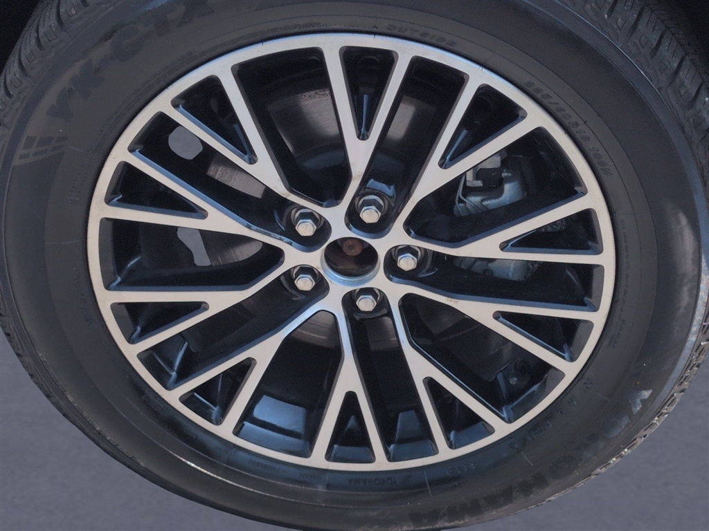 Used 2023 Rapid Red Metallic Tinted Clearcoat Ford Active image 38