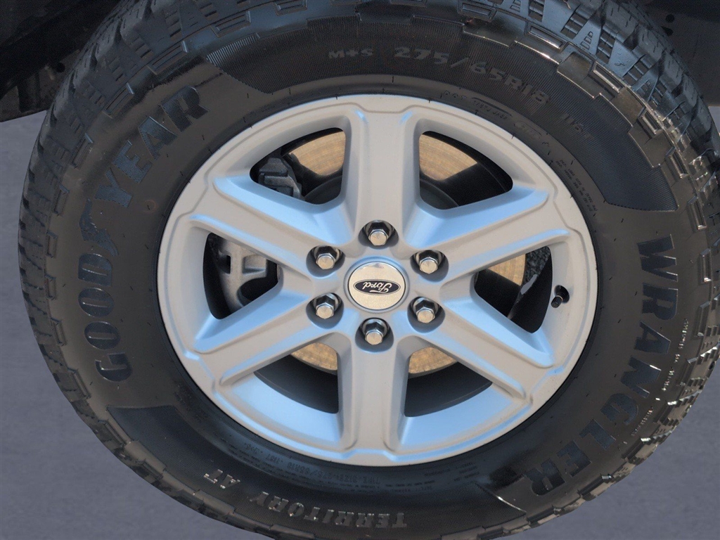 Used 2025 Atlas Blue Ford XLT image 38