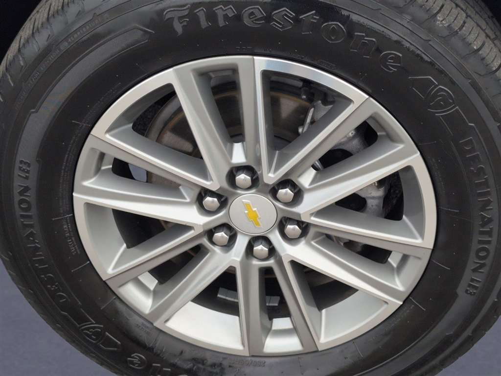 Used 2023 Summit White Chevrolet LT Leather image 38