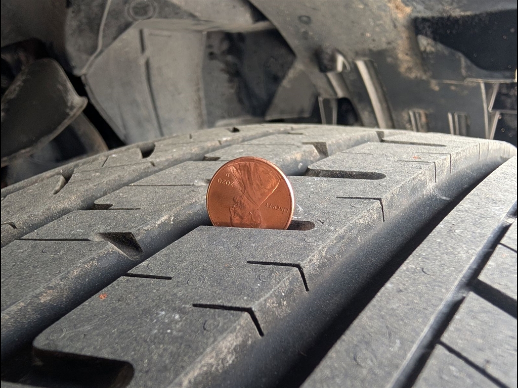 Used 2017 Magnetic Black Nissan SV image 38