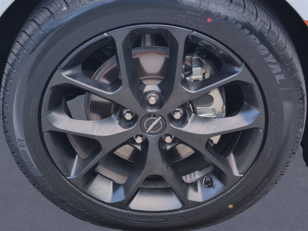 Used 2025 Bright White Clear Coat Chrysler Limited image 38