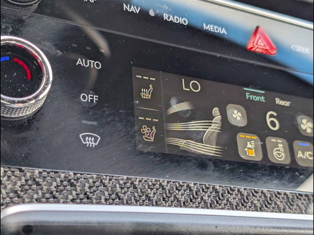 Used 2025 Uyuni White Pearl Genesis 3.5T E-SC image 38