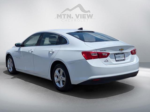 2022 Chevrolet Malibu LS