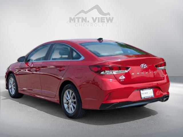 2018 Hyundai SONATA SE