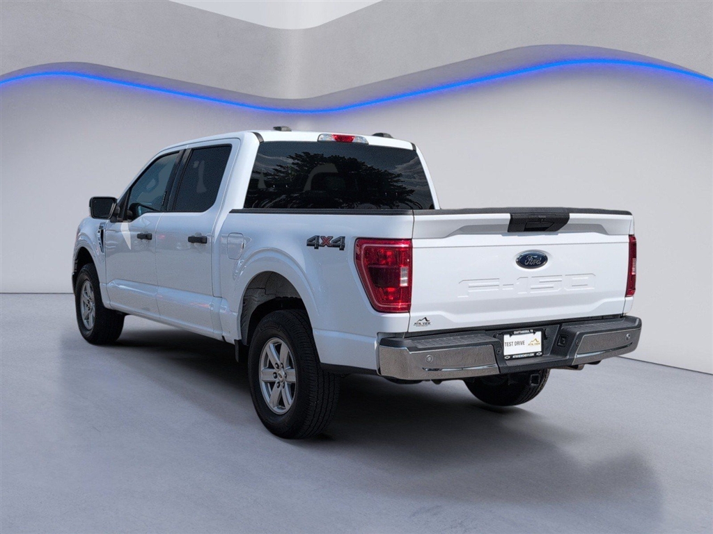 Used 2021 Oxford White Ford XLT image 3